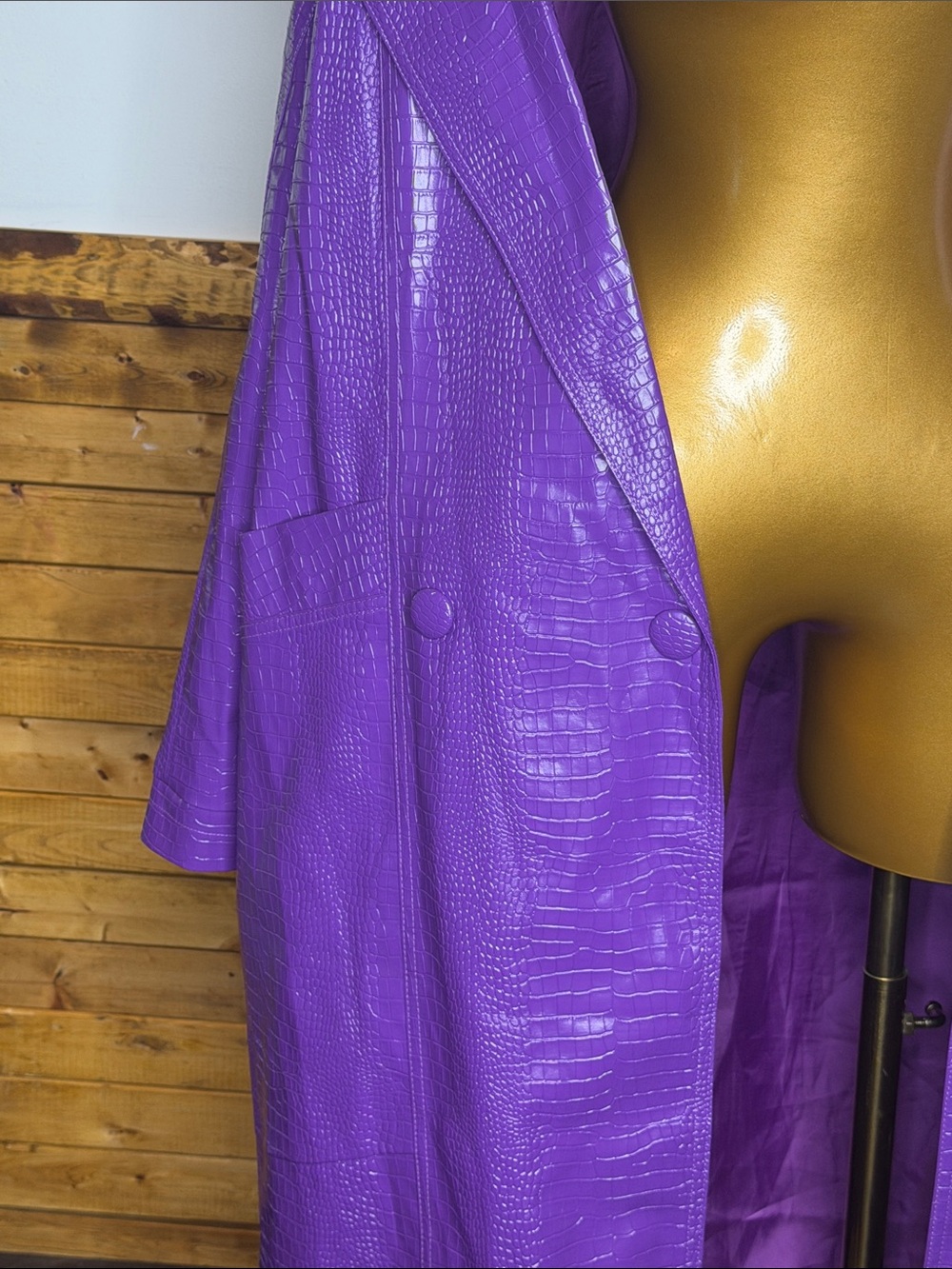 Nasty Gal Purple Vegan Leather Faux-Croc Trench Coat Like New - Picture 4 of 5